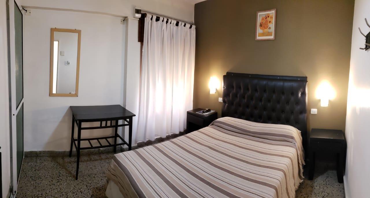 Hotel Bristol Paraná Buitenkant foto